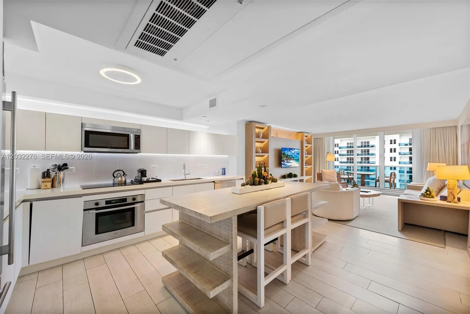 102 24th St # 1406, Miami Beach FL 33139