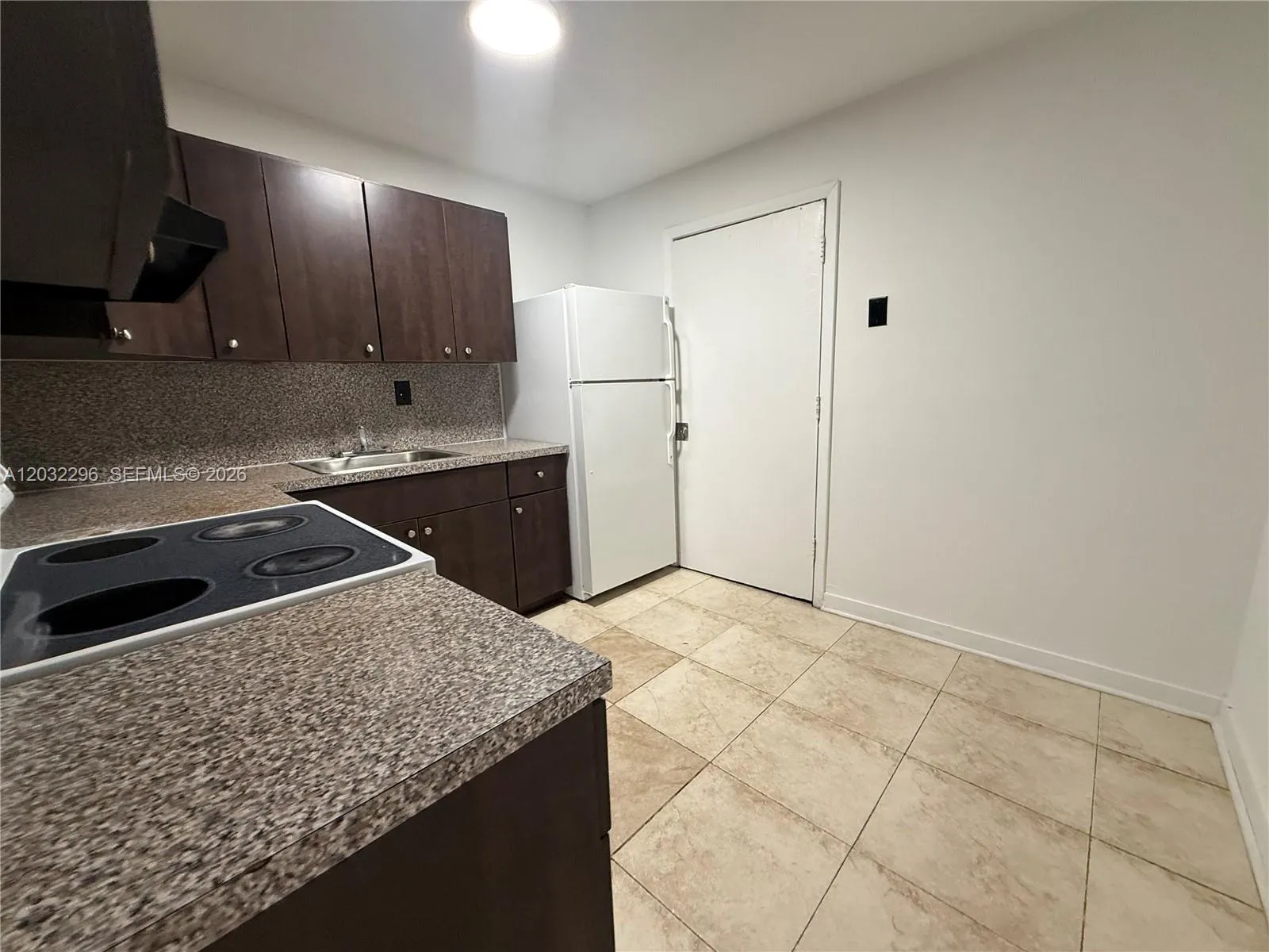12215 W Dixie Hwy # 107, North Miami FL 33161