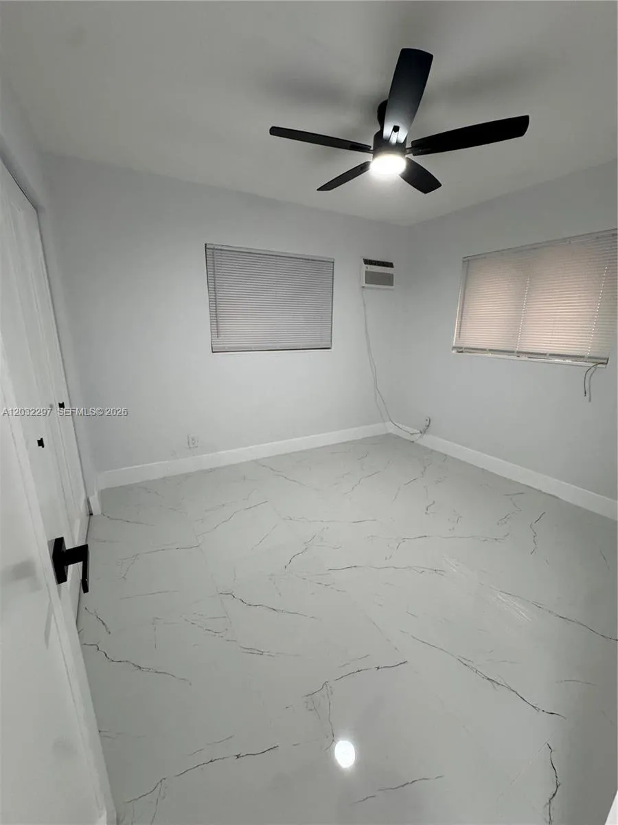 1096 NE 157th Ter, North Miami Beach FL 33162