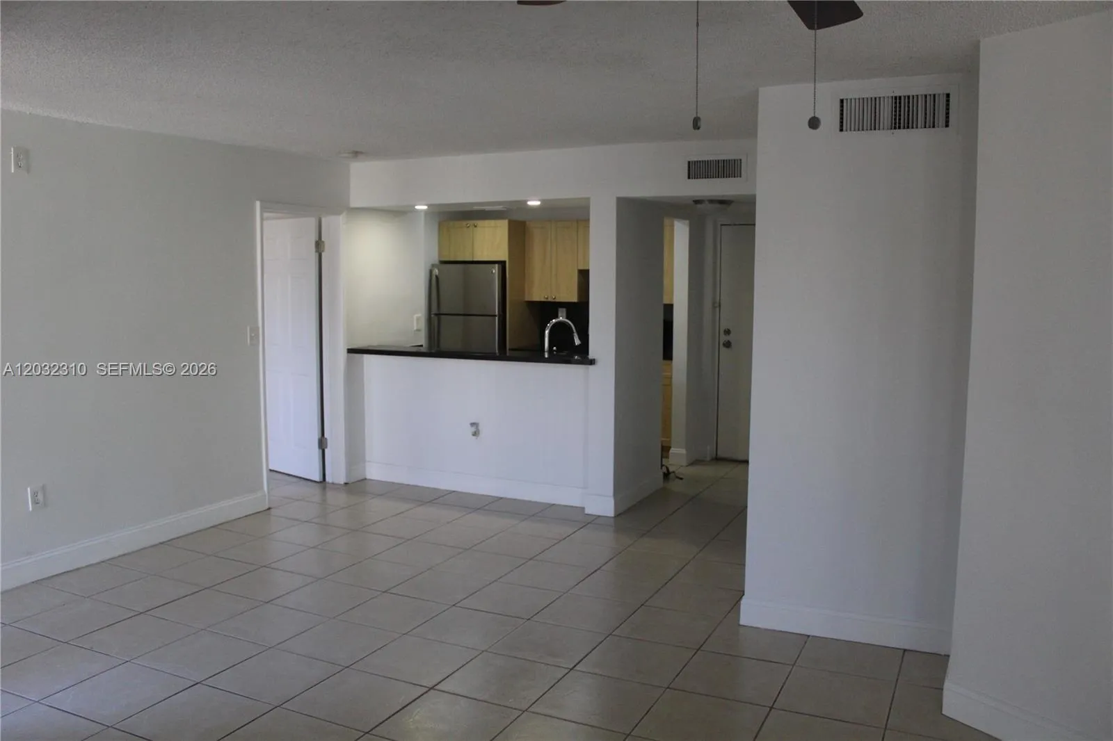 7125 NW 186th St # B501, Hialeah FL 33015