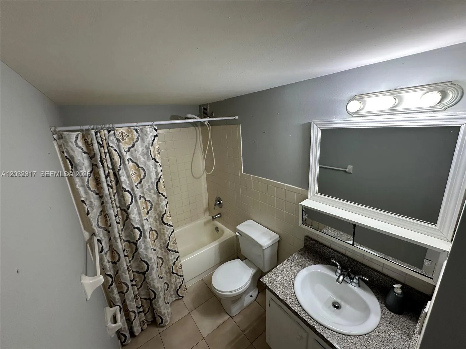2008 JACKSON ST # 7, Hollywood FL 33020