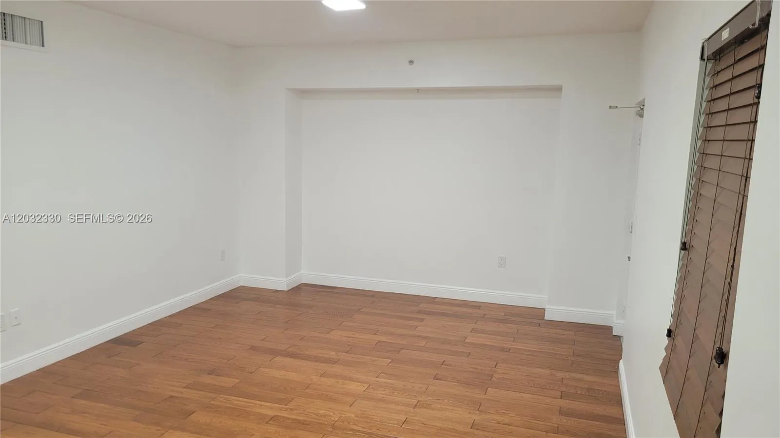 8430 SW 8th St # 307B, Miami FL 33144
