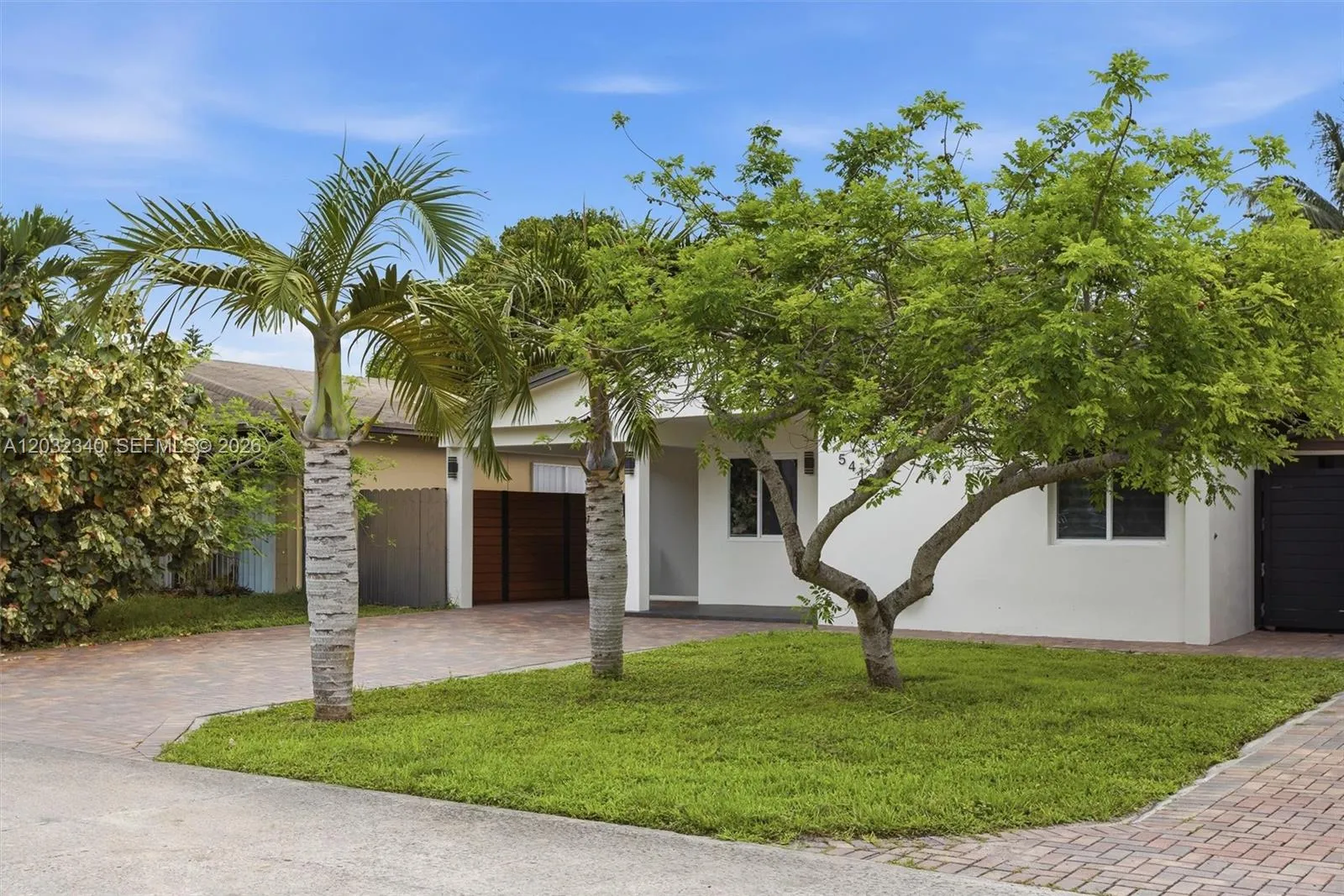 5412 NW 192nd Ln, Miami Gardens FL 33055