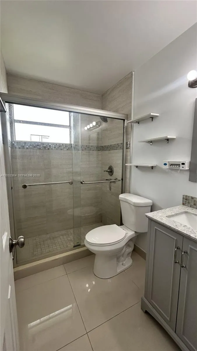 10377 N Kendall Dr # K8, Miami FL 33176