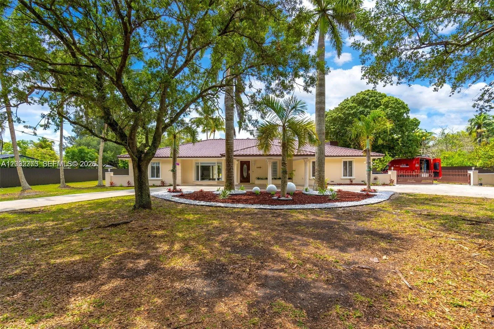 18370 SW 212th St, Miami FL 33187