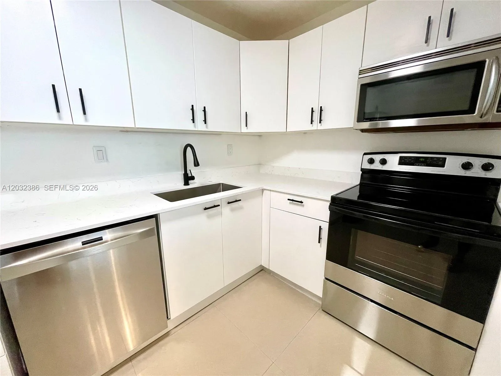 19390 Collins Ave # 316, Sunny Isles Beach FL 33160