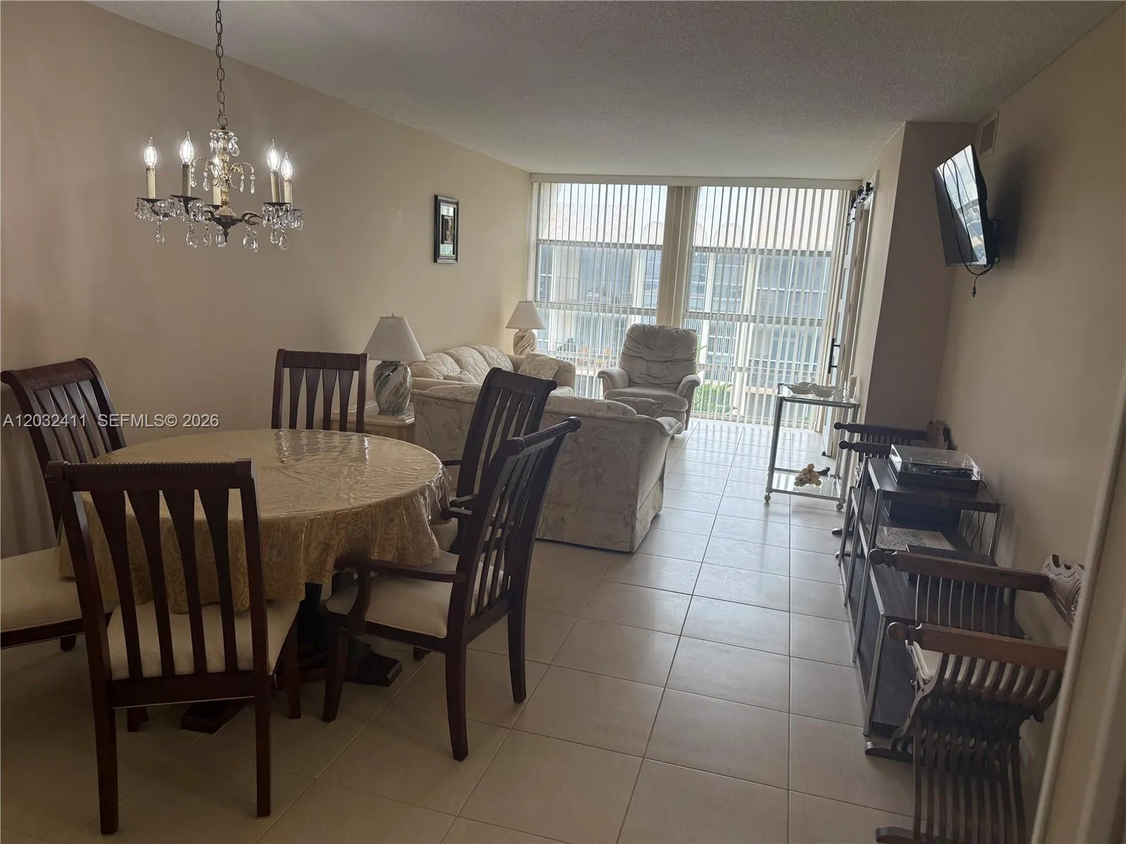 851 Three Islands Blvd # 511, Hallandale Beach FL 33009