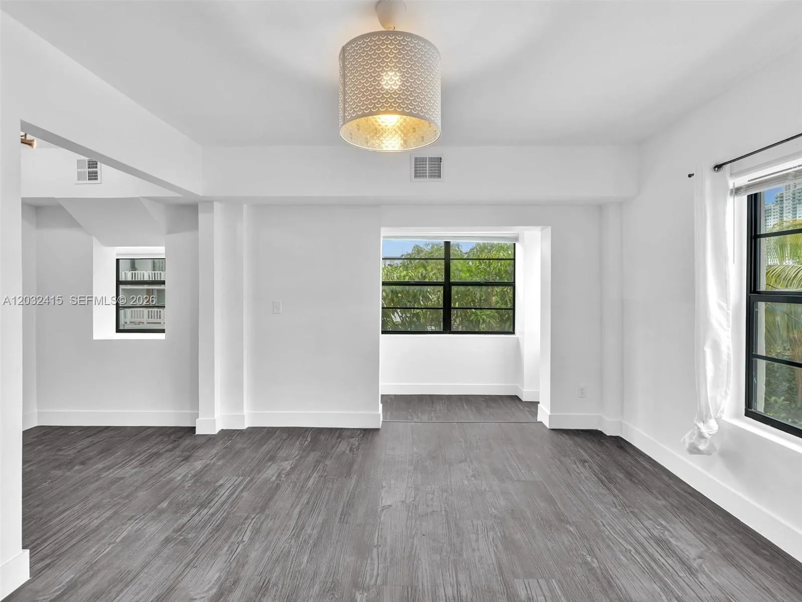 934 Michigan Ave # 305, Miami Beach FL 33139