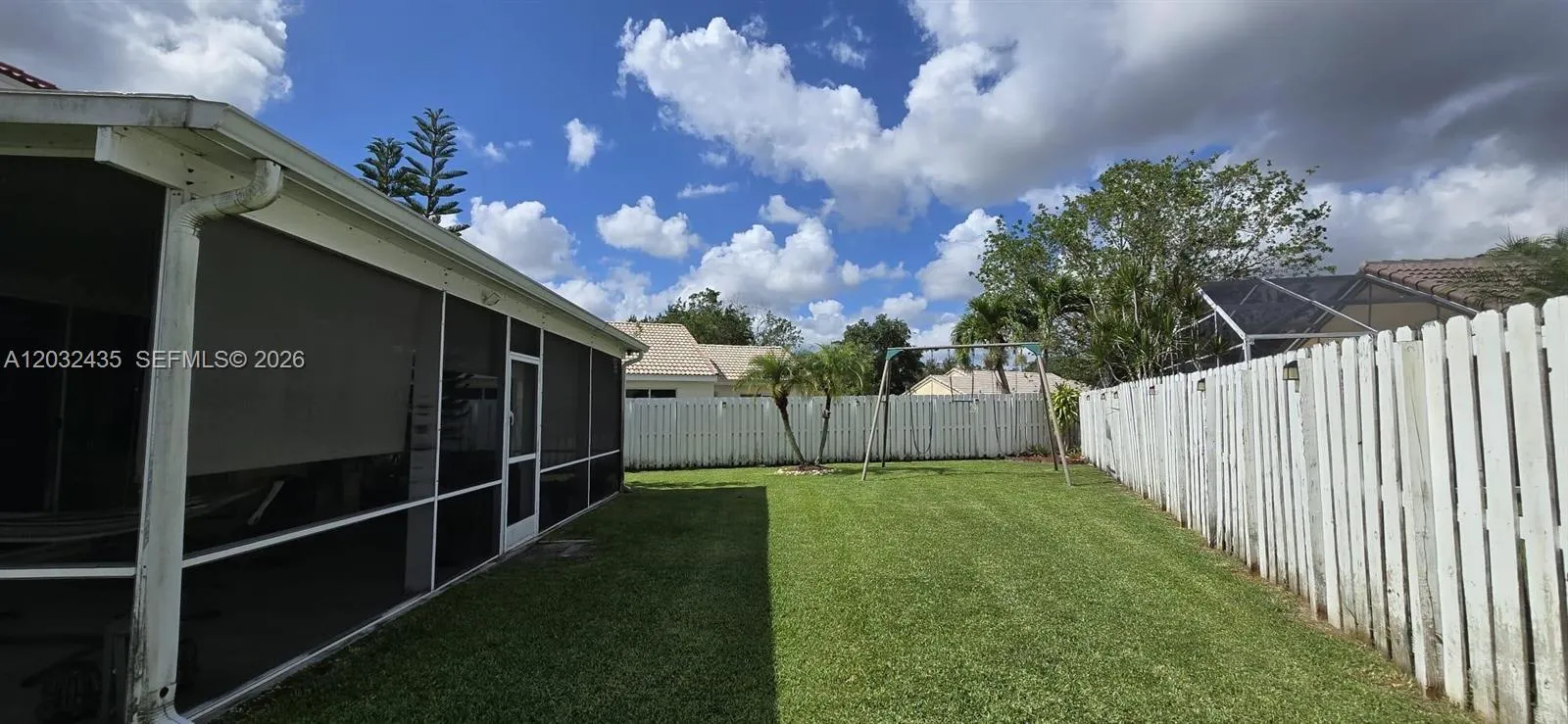 1643 Palermo Dr, Weston FL 33327