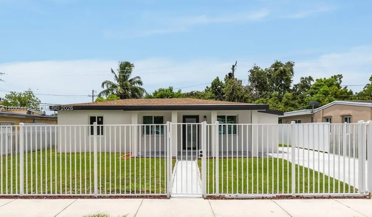 3260 NW 95th Ter, Miami FL 33147