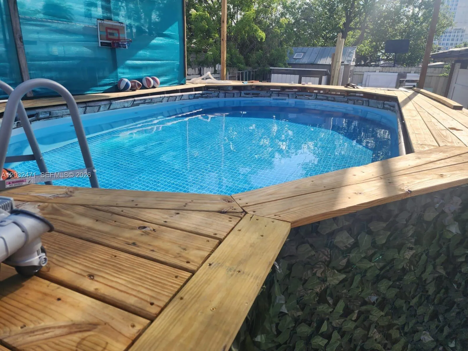 11267 SW 7th St, Sweetwater FL 33174