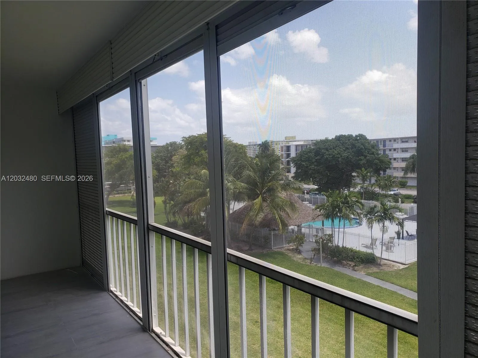4700 Washington St # 404, Hollywood FL 33021
