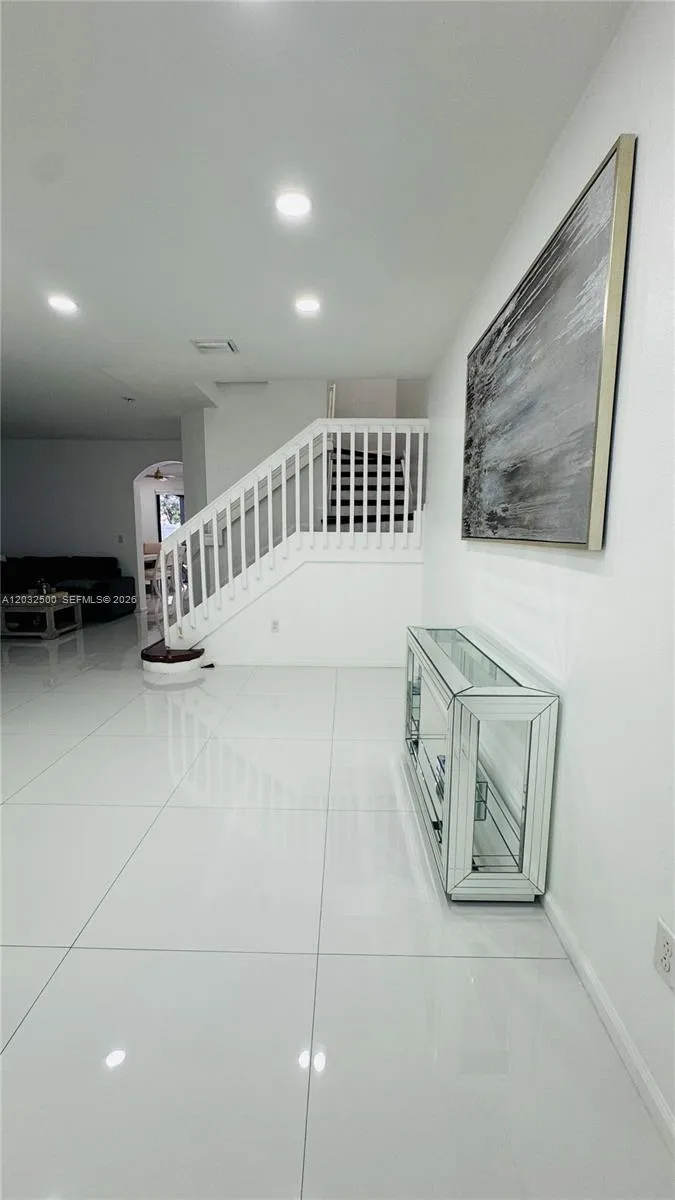 3355 W 90th Ter, Hialeah FL 33018