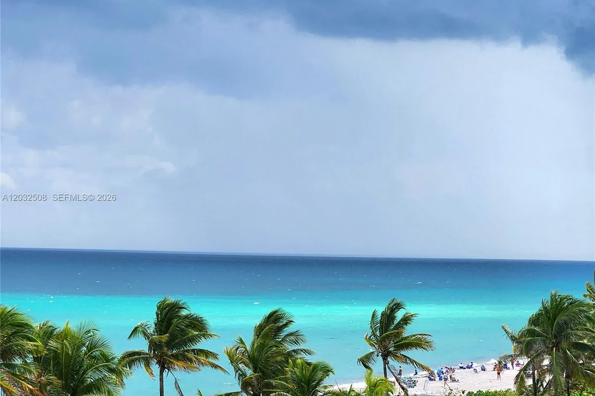 2030 S Ocean Dr # 1405, Hallandale Beach FL 33009