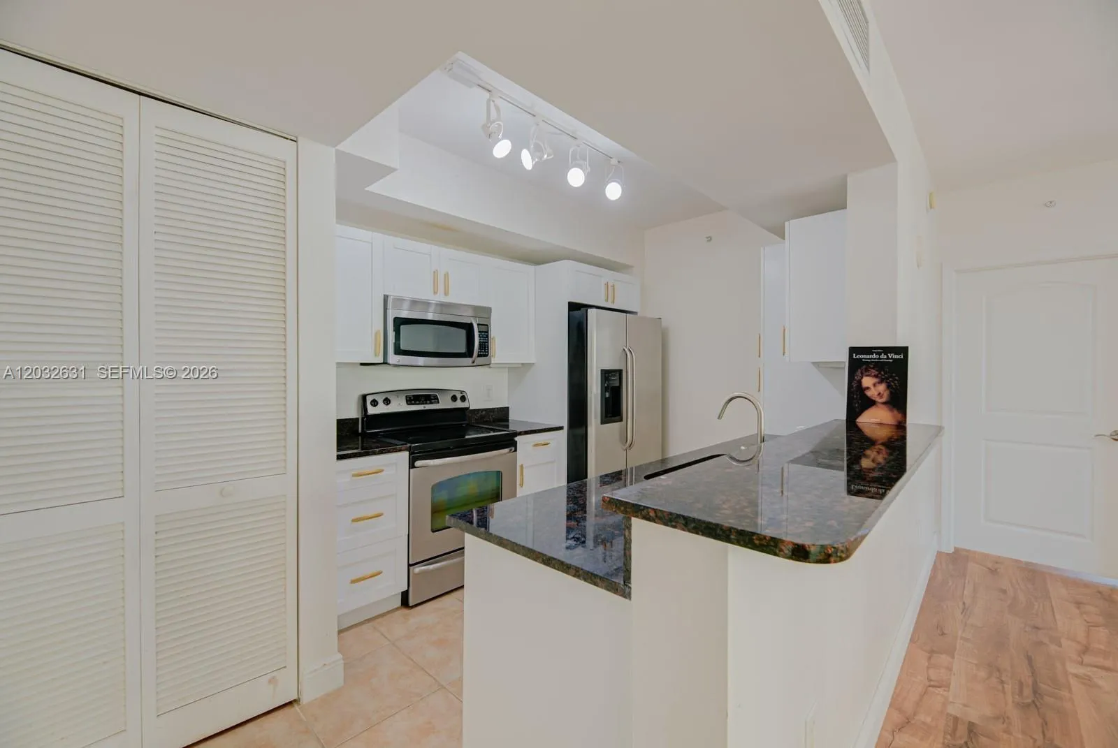 7350 SW 89th St # 2110S, Miami FL 33156