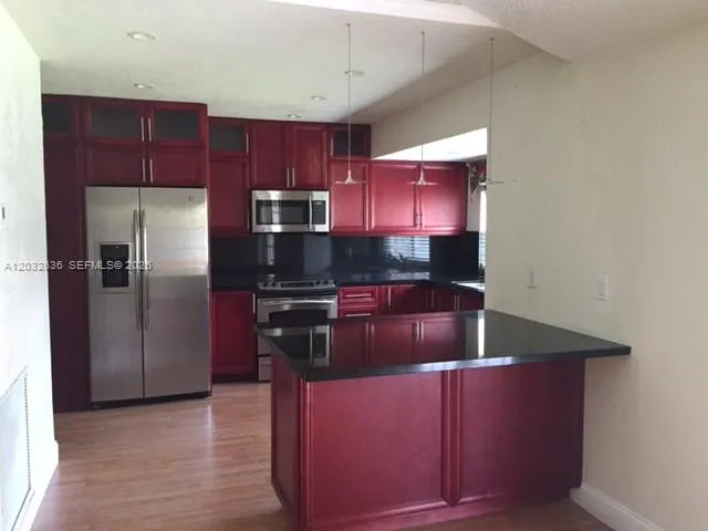 10784 NW 23rd Ct, Sunrise FL 33322