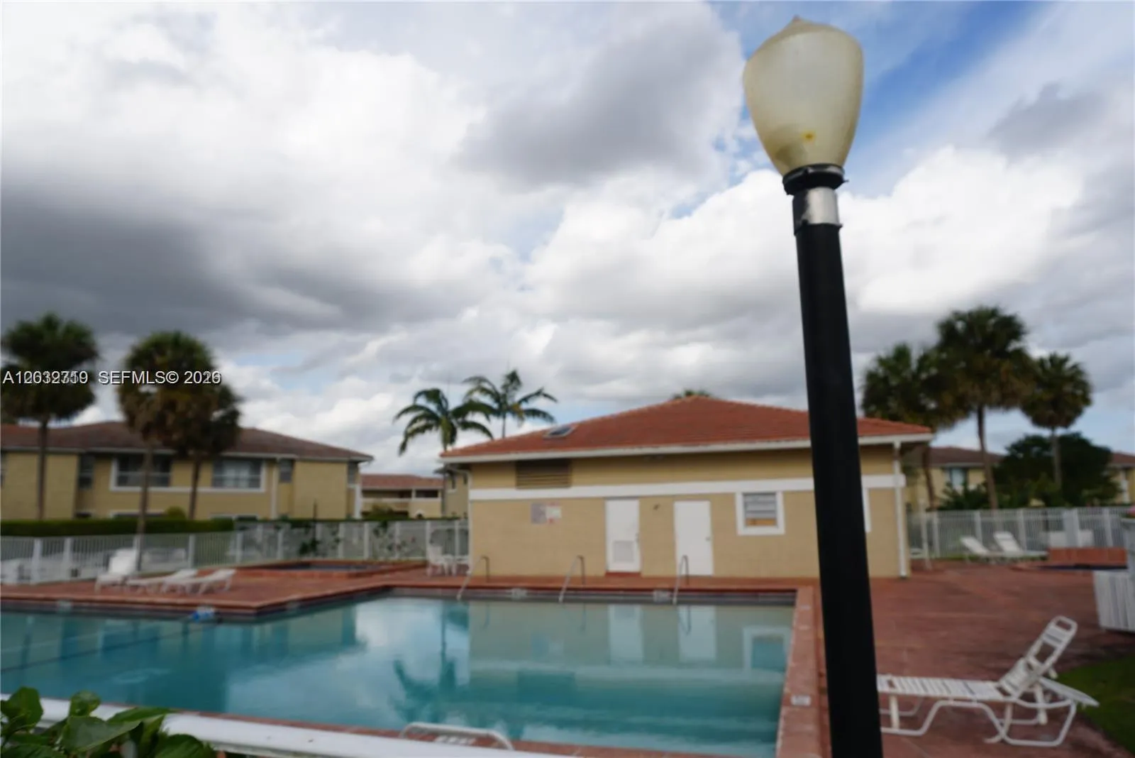 841 Twin Lakes Dr # A, Coral Springs FL 33071