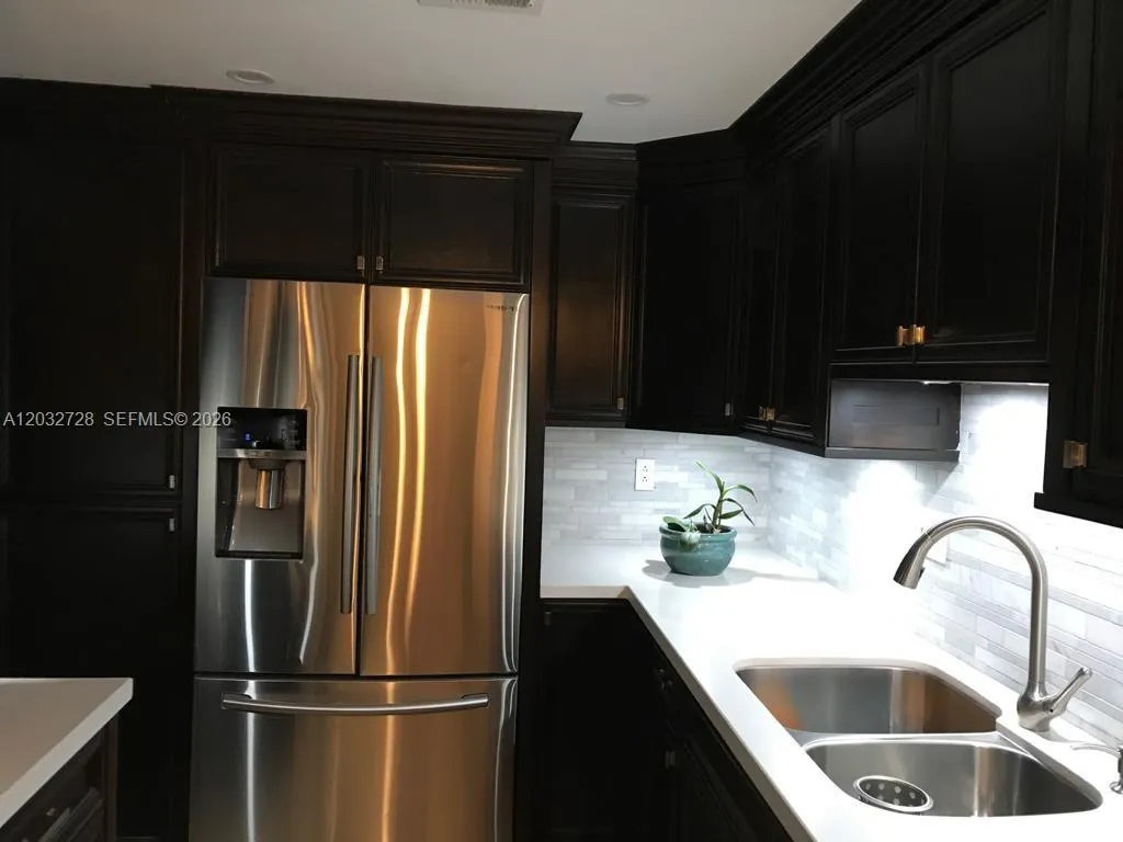 1300 SW 122nd Ave # 2, Miami FL 33184