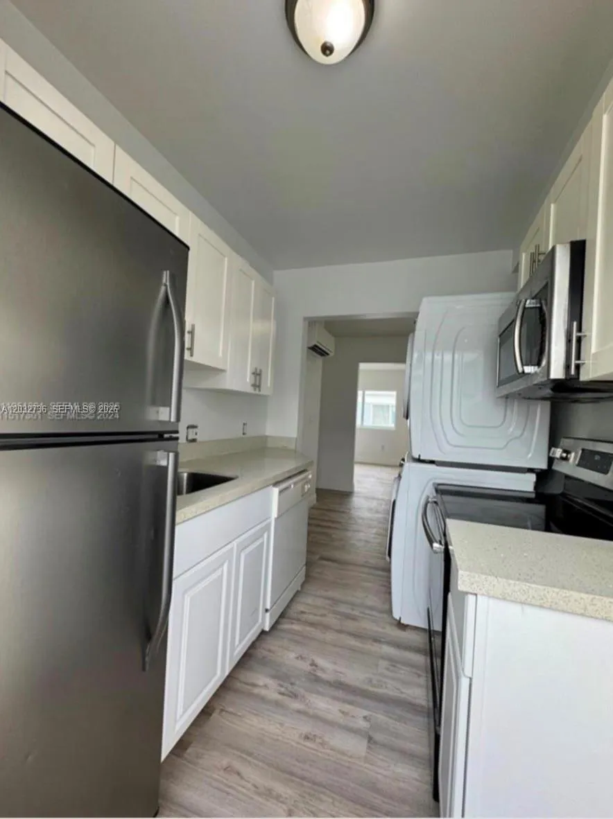 1248 Marseille Dr # 5, Miami Beach FL 33141