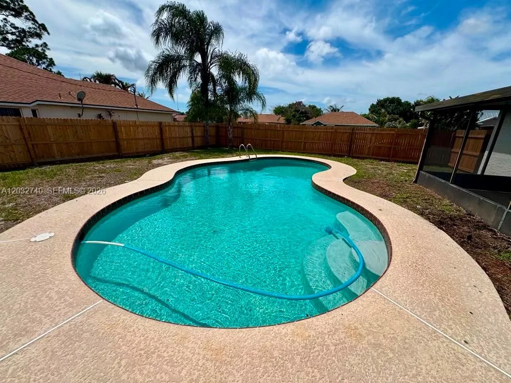 2302 SE Leithgow St, Port St. Lucie FL 34952