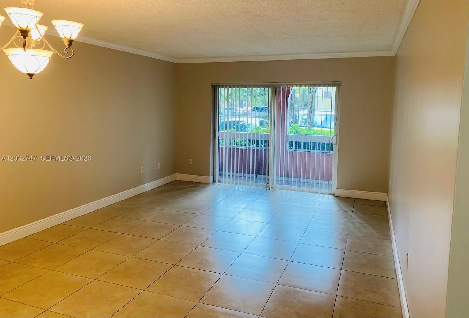 7840 Camino Real # 108, Miami FL 33143