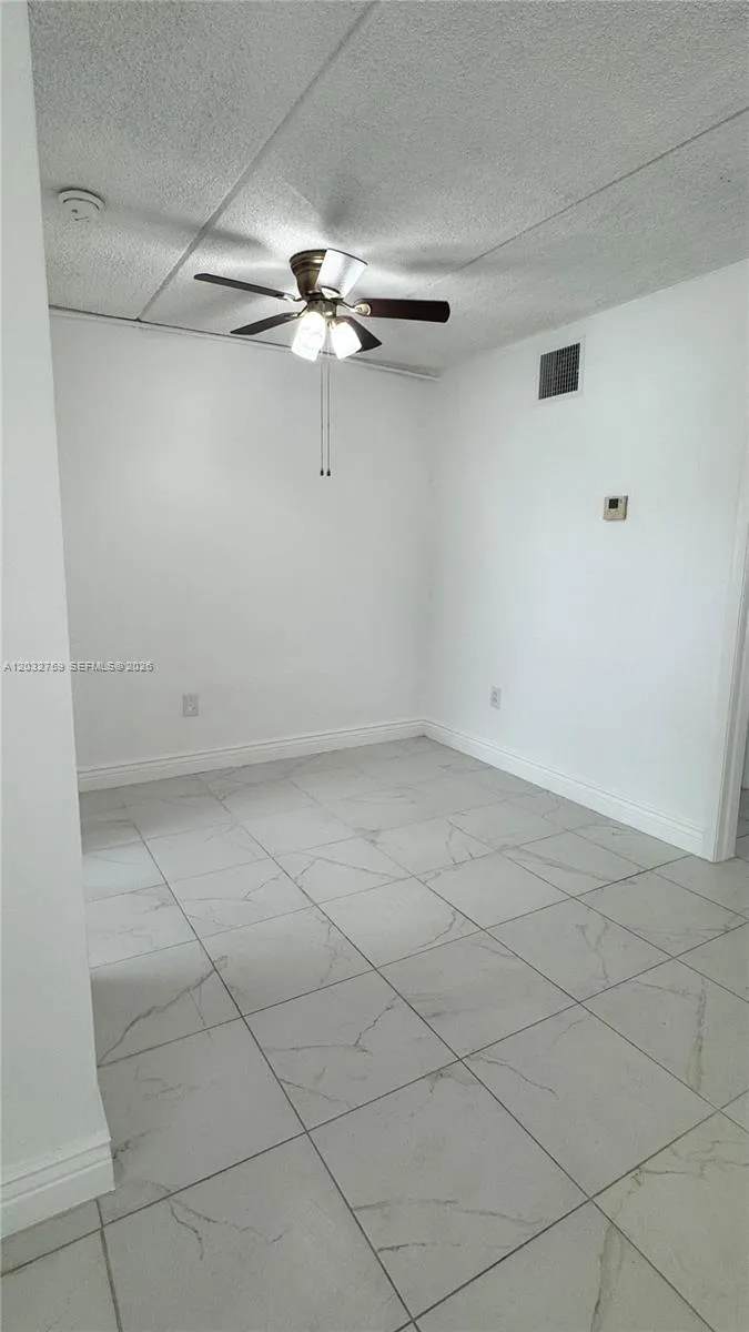 1154 W 35th St # 102, Hialeah FL 33012