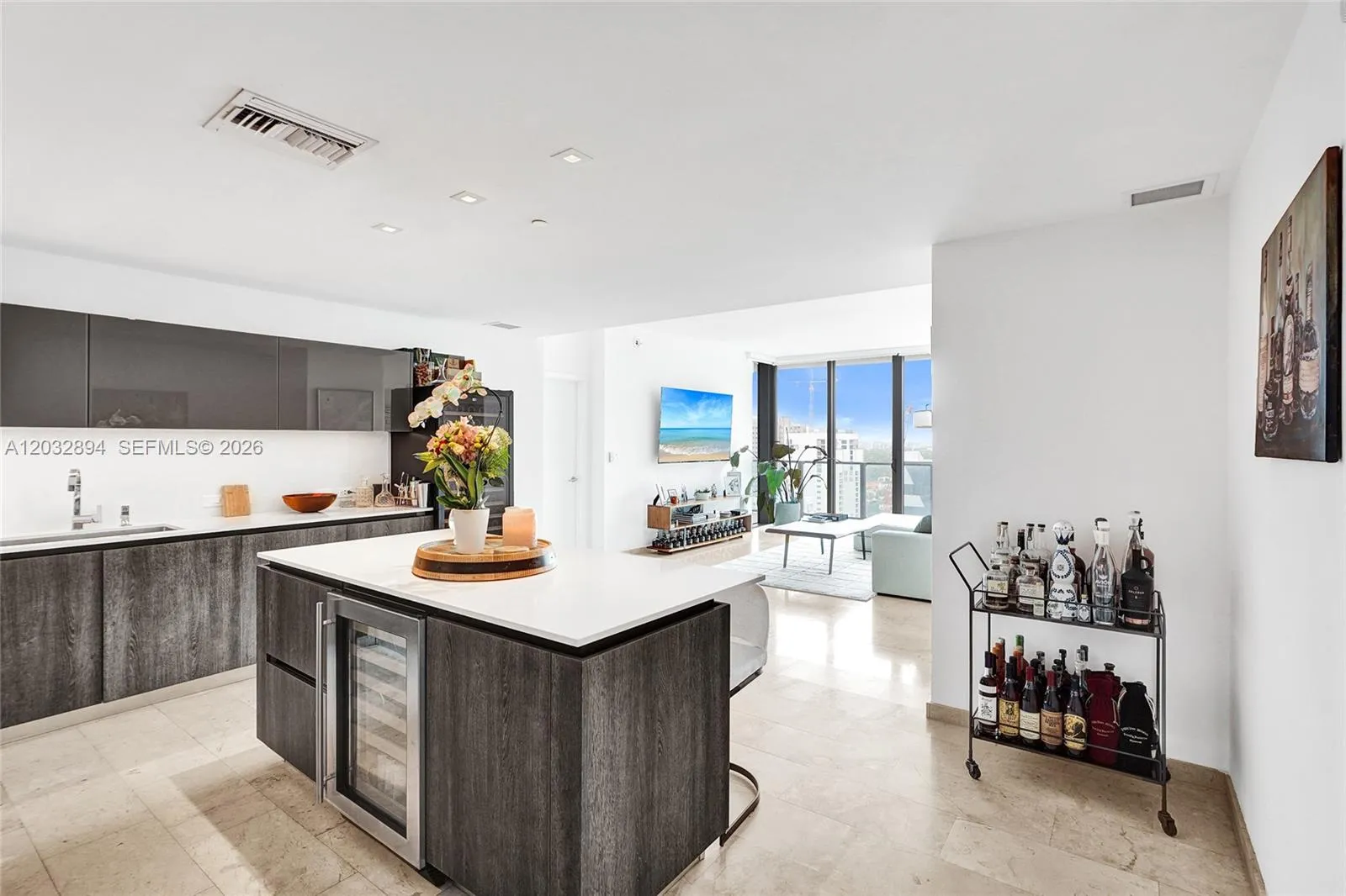 88 SW 7th St # 2210, Miami FL 33130