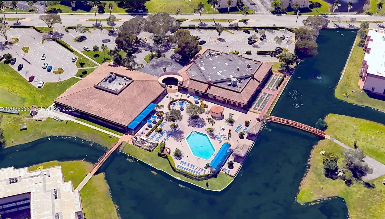 9041 Sunrise Lakes Blvd # 106, Sunrise FL 33322