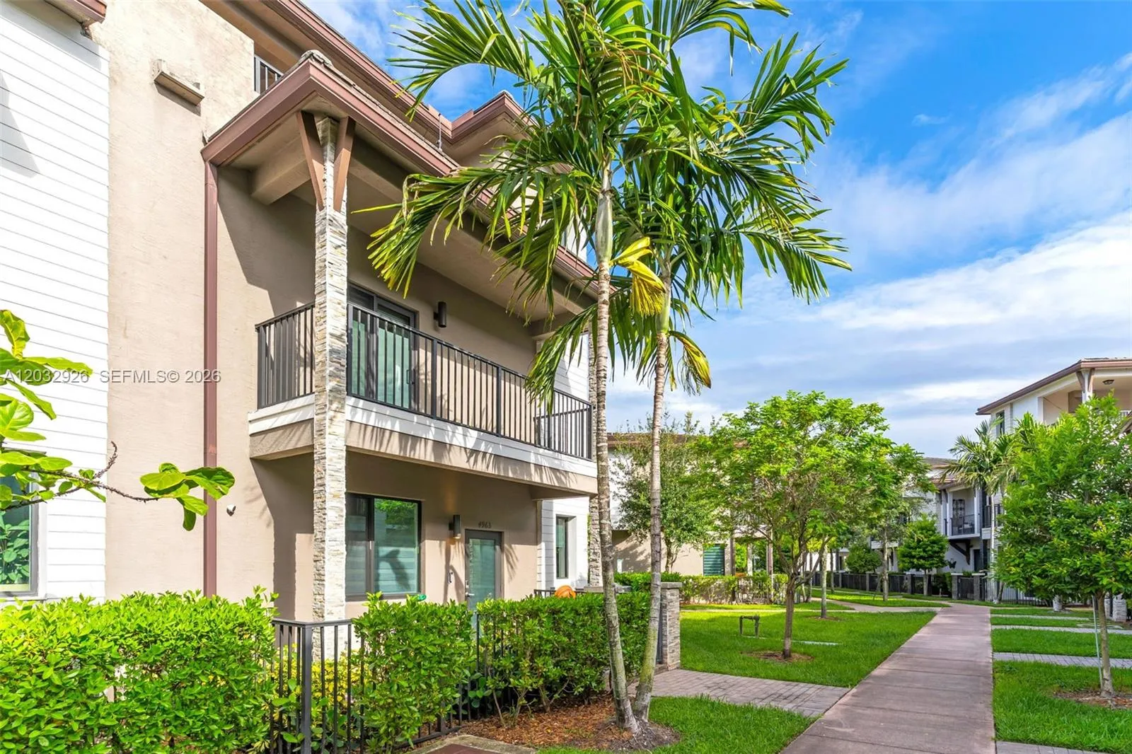 4963 NW 83rd Path # 4963, Doral FL 33166