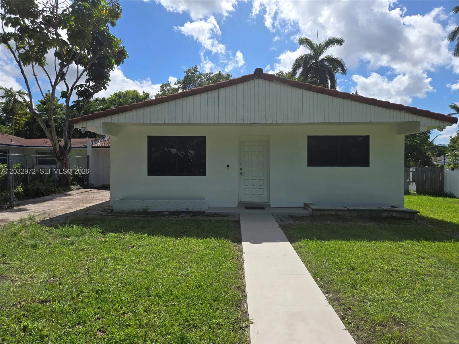 13100 NE 3rd Ct # 1, North Miami FL 33161