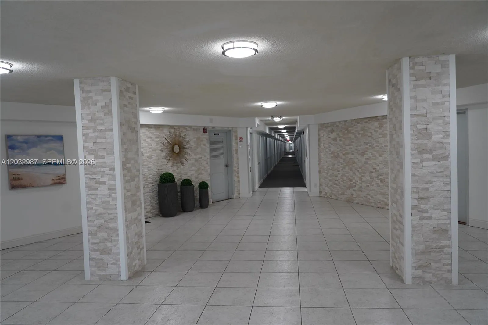 1913 S Ocean Dr # 405, Hallandale Beach FL 33009