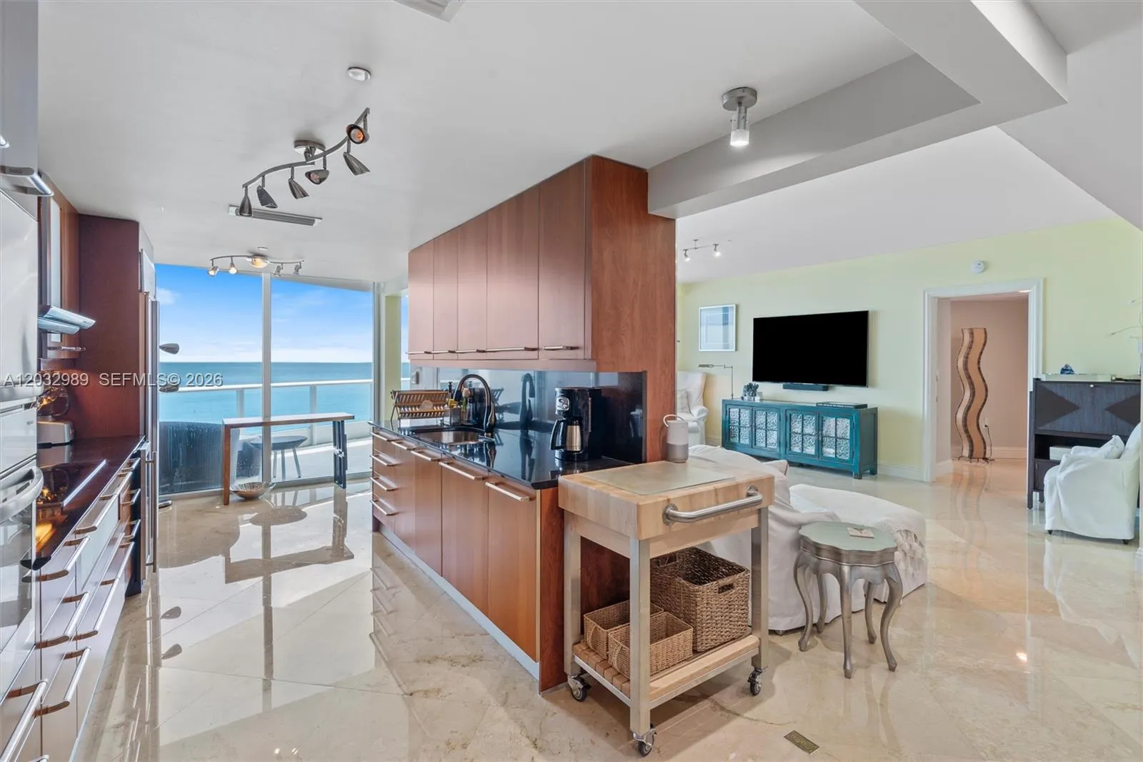 1600 S Ocean Blvd # 402, Lauderdale By The Sea FL 33062