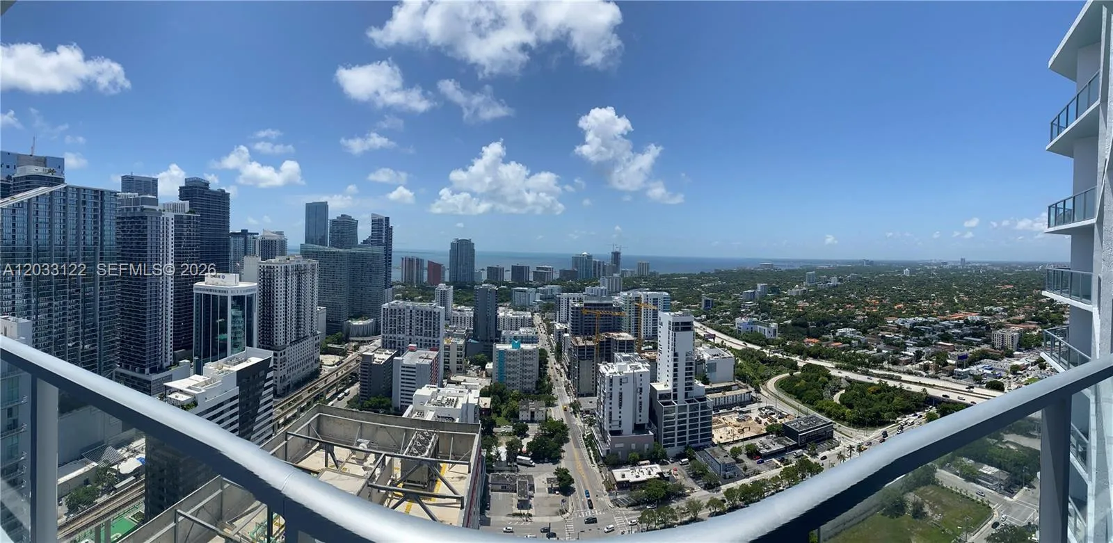 185 SW 7th St # 4206, Miami FL 33130
