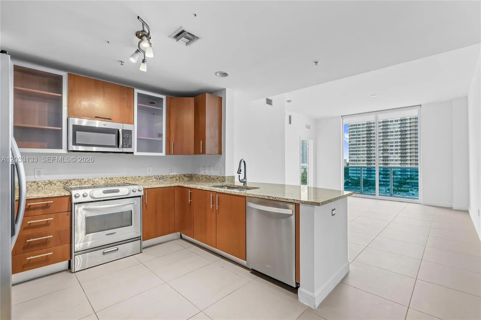 1945 S Ocean Dr # 704, Hallandale Beach FL 33009