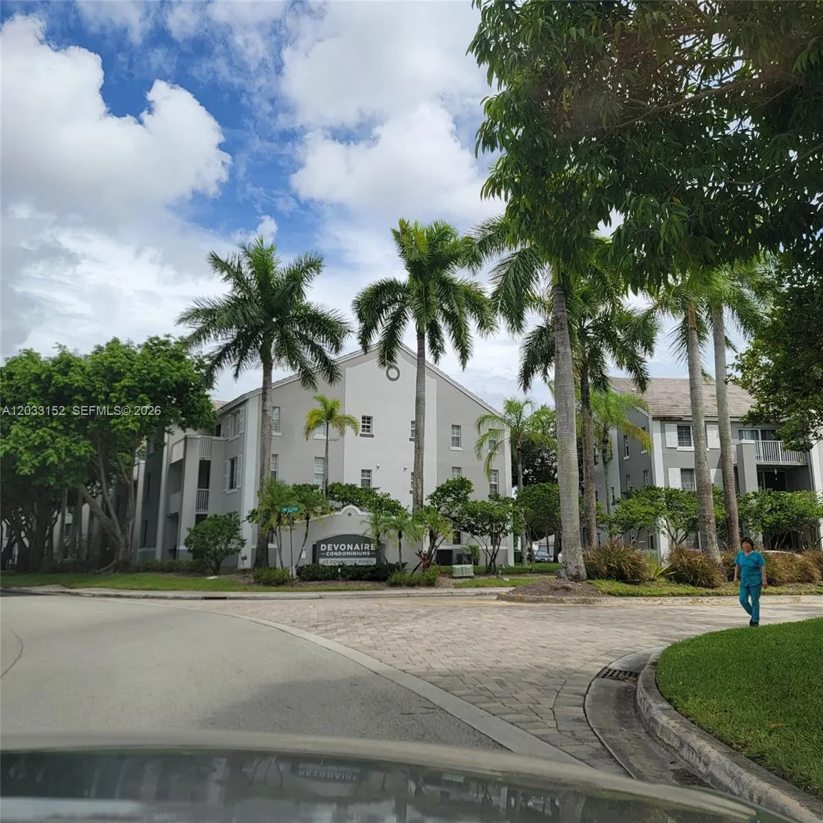 711 SW 111TH WY # 301, Pembroke Pines FL 33025