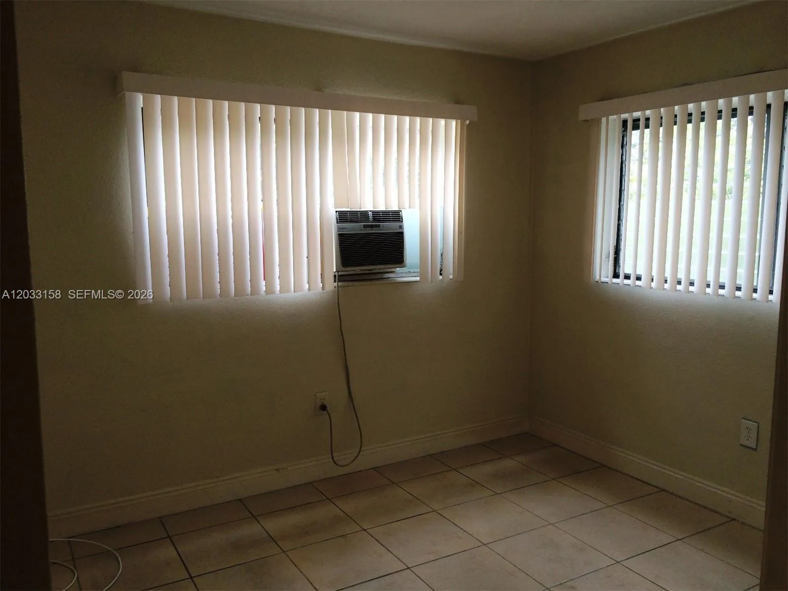 2441 NW 13 ST # 77, Miami FL 33125