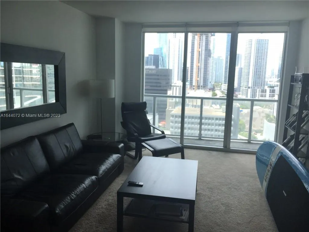 55 SE 6 ST # 2006, Miami FL 33131
